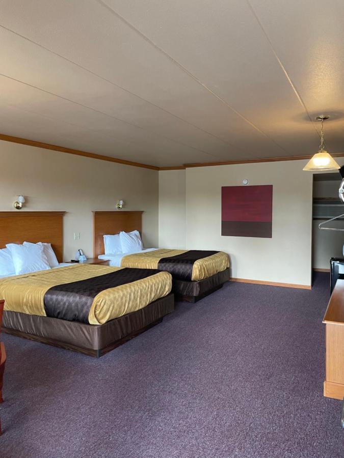 Amber'S Inn And Suites Wisconsin Dells Zewnętrze zdjęcie